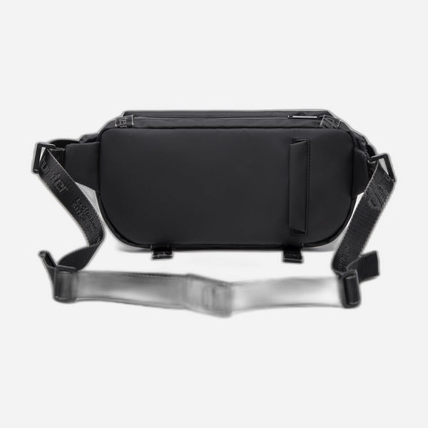 Tas Selempang Pria ARCTIC HUNTER YB00047 tampak belakan