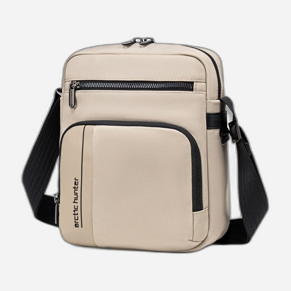 Arctic Hunter KB00831 Tas Selempang Cowok iPad 9.7 tampak kiri khaki